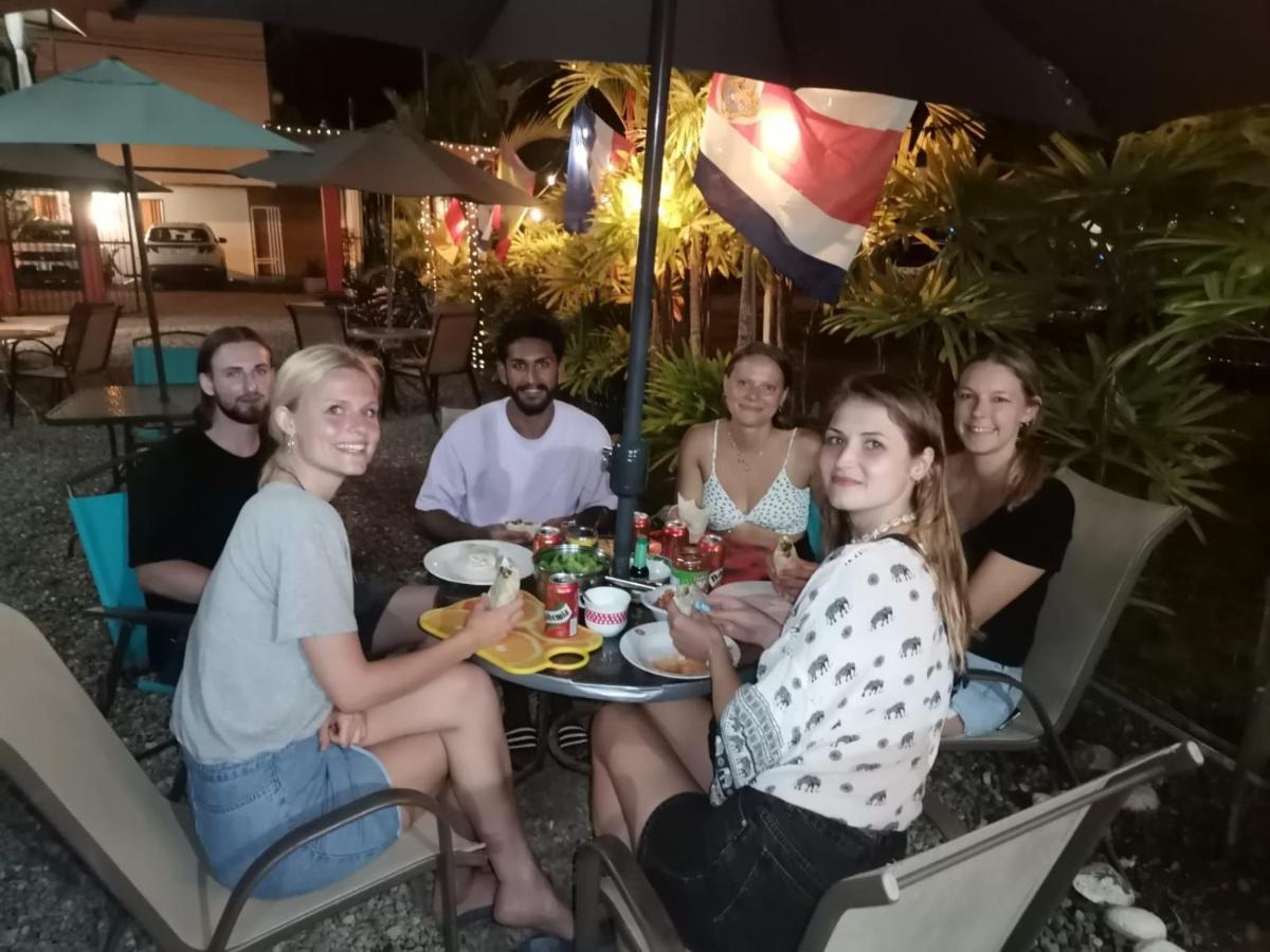 Roca Mar Rocawelch Puerto Viejo Aparthotel Puerto Viejo de Talamanca Eksteriør bilde